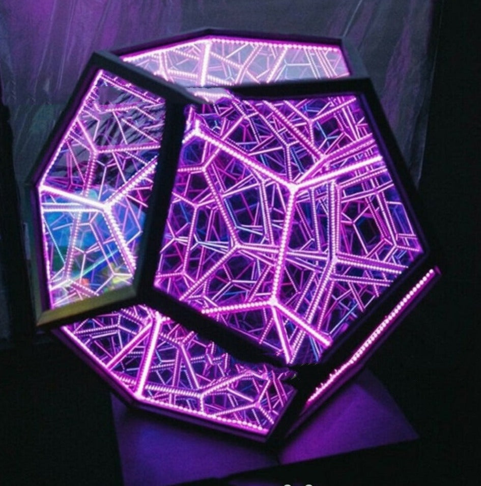 Uendelig Farveskiftende LED-Lampe | InfinityGlow