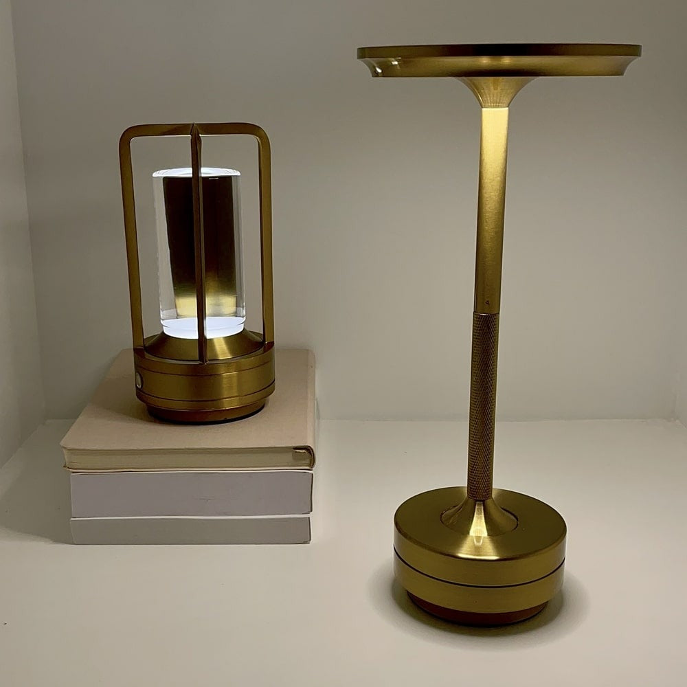 Moderne Trådløs Bordlampe – Stilfuld og Praktisk | LuminaTouch