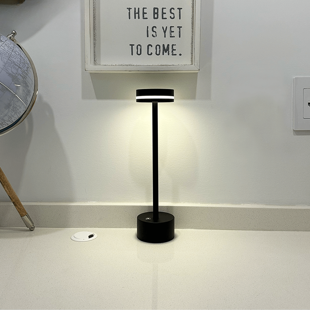 Draadloze Tafellamp – Minimalistisch en Functioneel Design | GlowLite