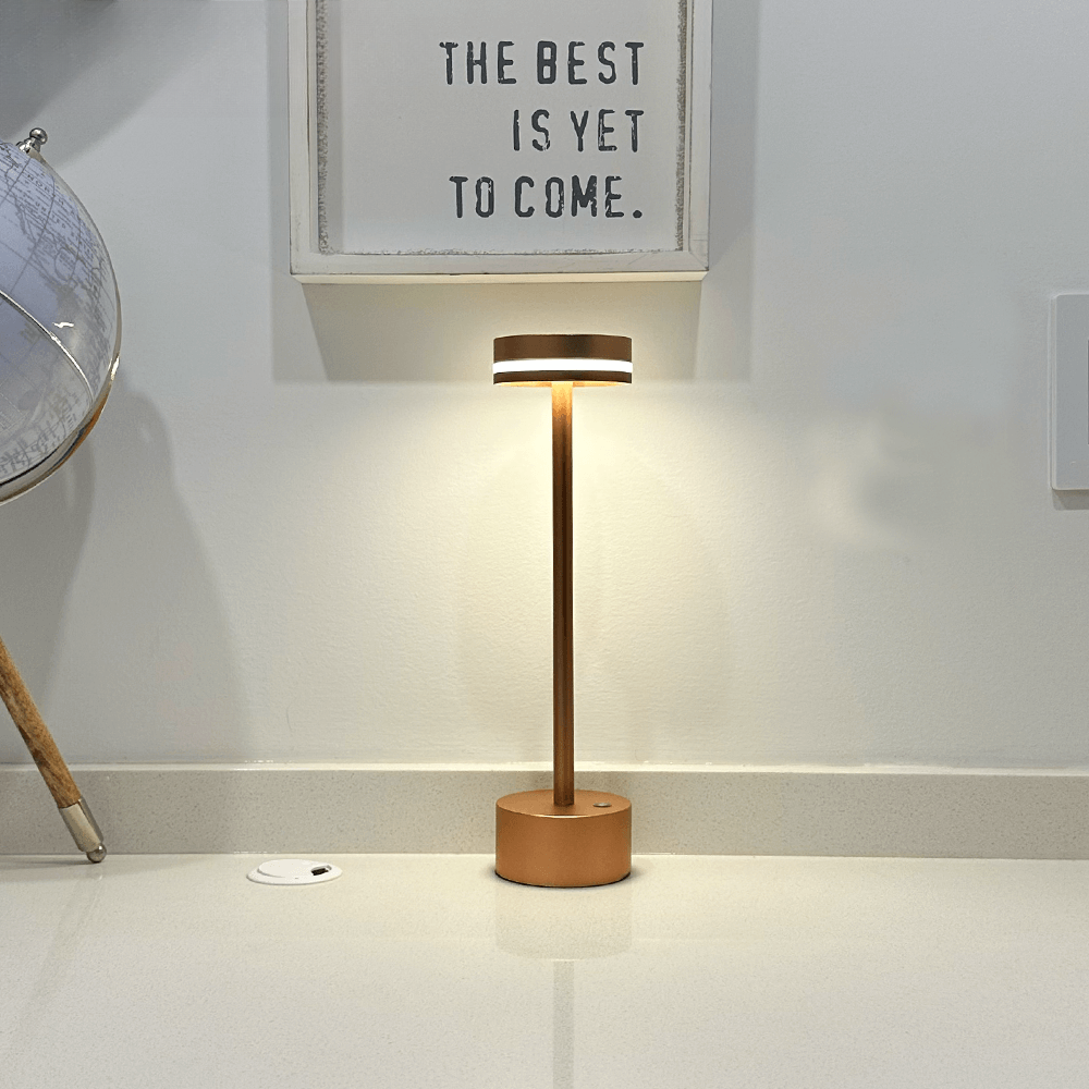 Draadloze Tafellamp – Minimalistisch en Functioneel Design | GlowLite