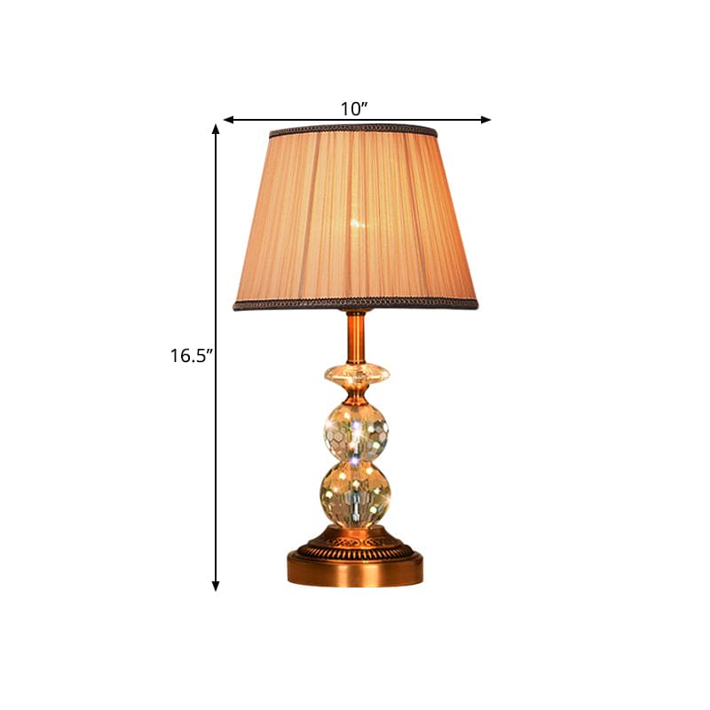 Bordlampe med Taperet Form og Facetslebne Krystalkugler | CrystalGlow