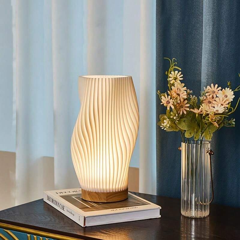 USB-Drevet & Elegant Bølge-Design Bordlampe | WaveGlow