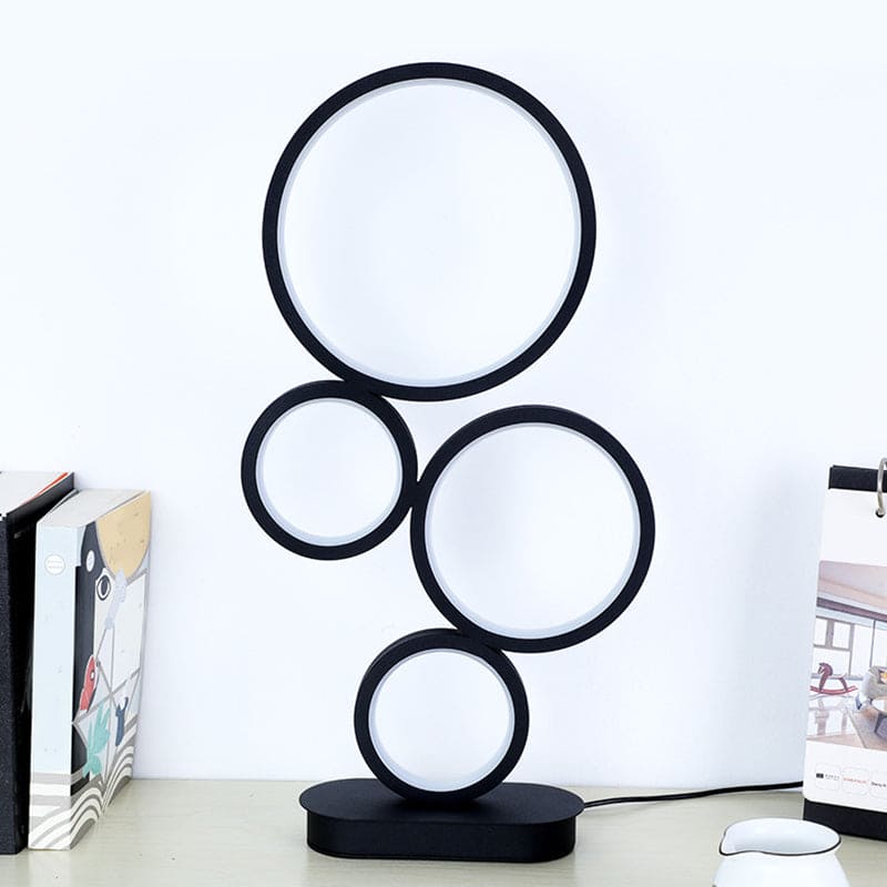 Enkel Stablet Bordlampe med Cirkelformet Fod | CircleStack
