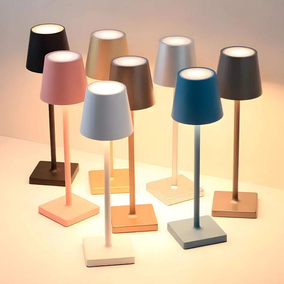 Multifunktionel Trådløs Genopladelig Bordlampe – Elegant og Praktisk | LumiFlex