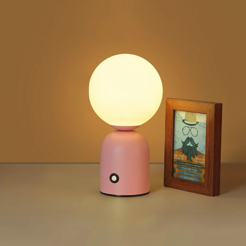 Minimalistisk Bærbar Orb Lampe | LumeOrb