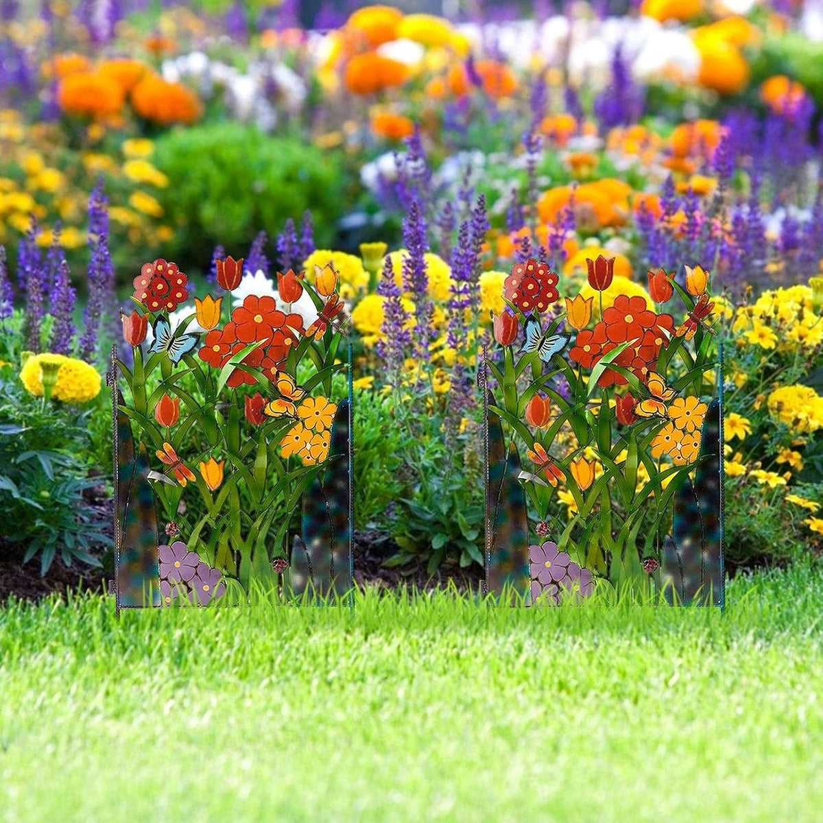 Farverigt Metalhegn med Blomster og Sommerfugle til Haven-4