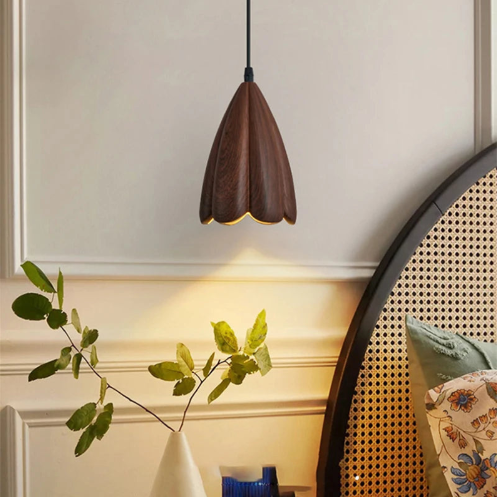 Rustik Træloftlampe til Indbydende Charme | RusticGlow