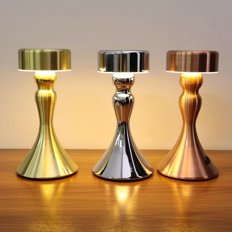 Luxe Draadloze Tafellamp met Gouden Afwerking – Stijlvol en Functioneel | GoldLume