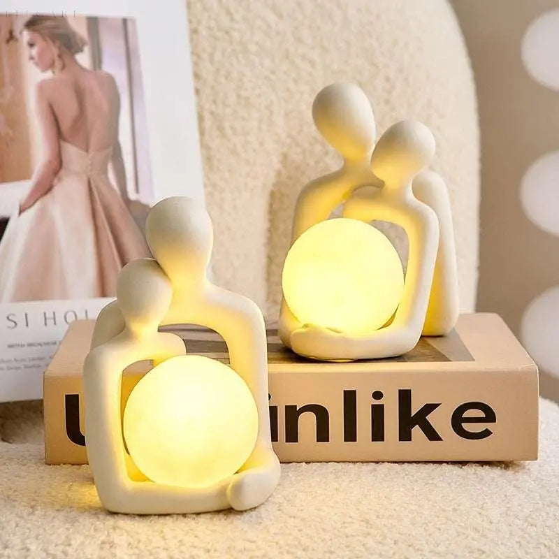Klassisk Romantisk Omfavnelse Statue Lampe | EternalEmbrace