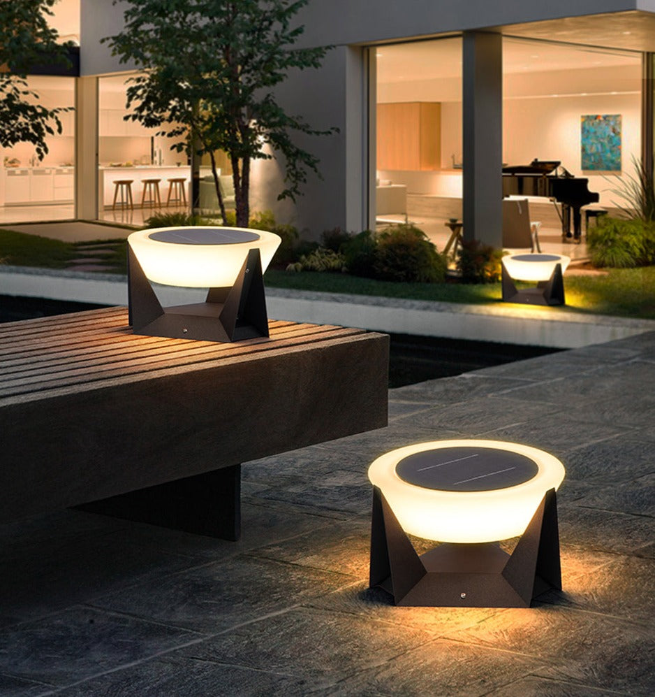 Udendørs Lampe Med Sensor | LuxeGlow-5