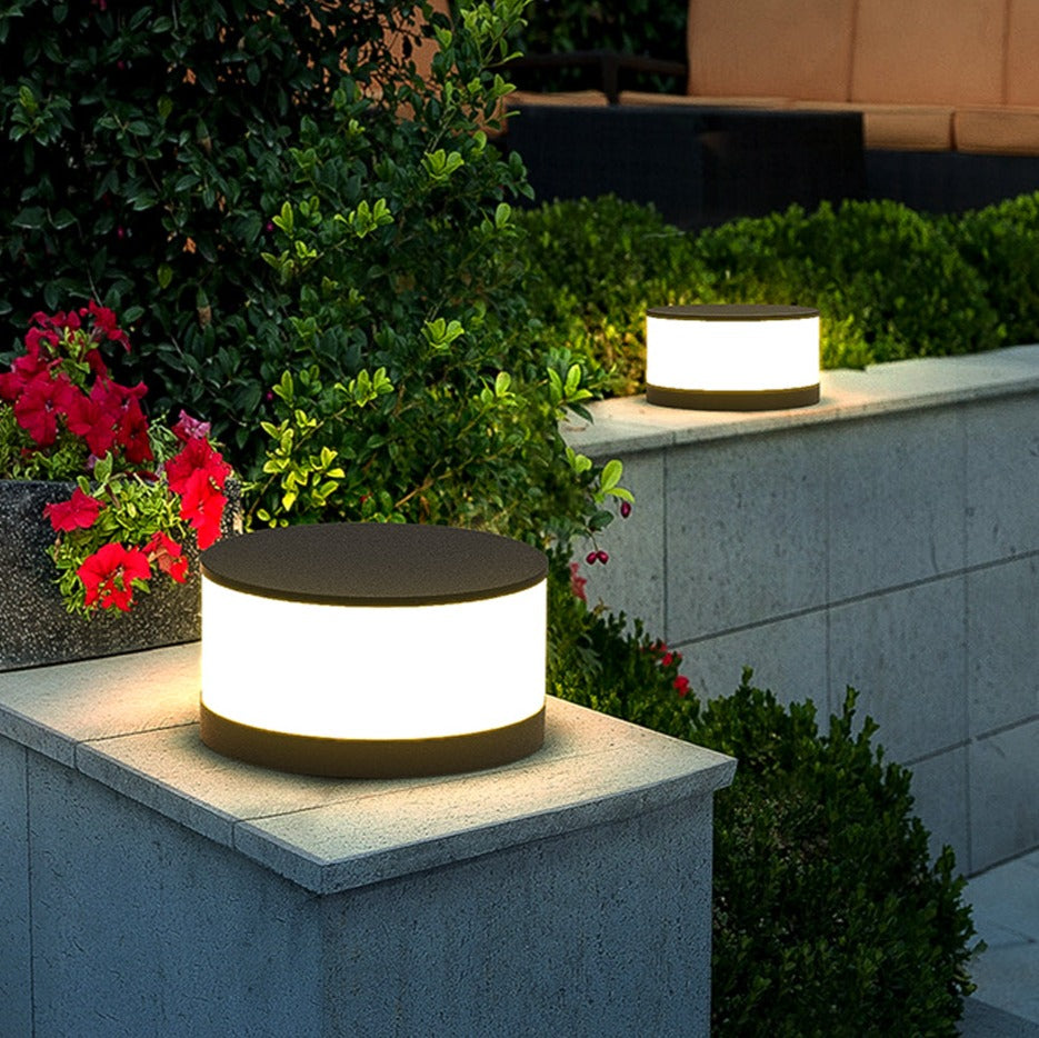 Moderne Solarlampe Med Smart Sensor | SolarGlow-1
