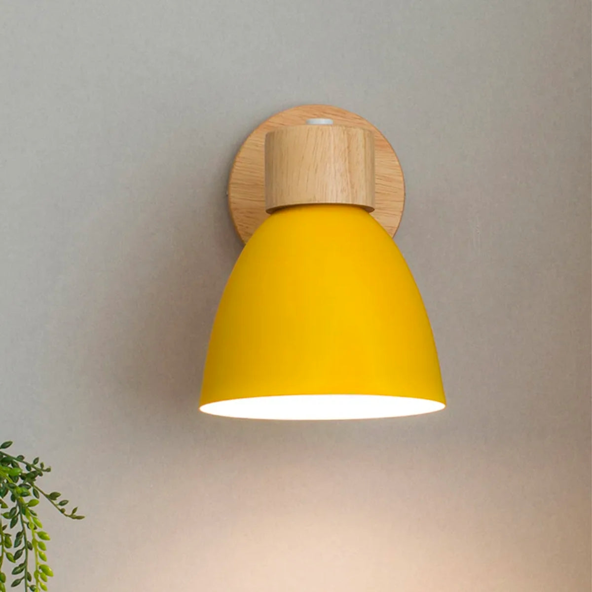Stilfuldt Nordisk Design Væglampe | ChromaLight
