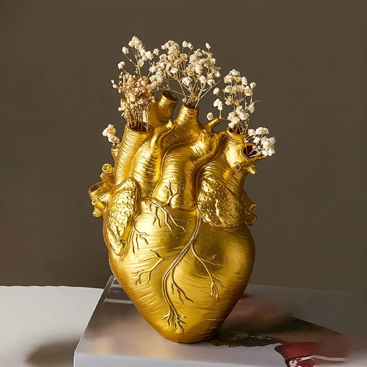 Unik & Stilfuld Hjertevase | HeartBloom