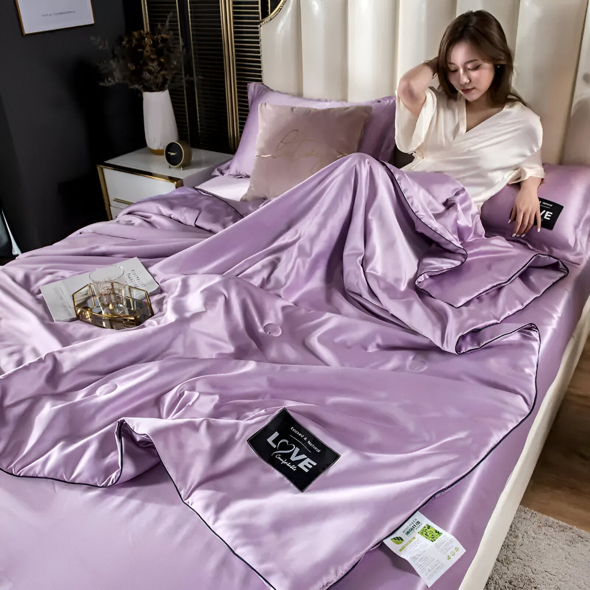 Blødt og Åndbart Satin Silke Sengetøj | AllSeasonLuxe
