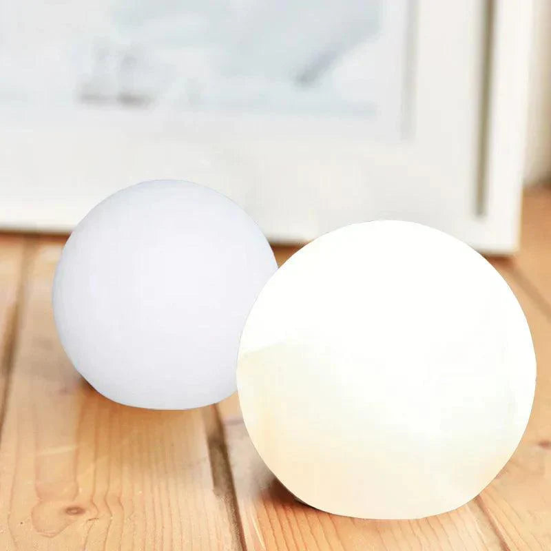 Vandtæt LED Kuglelampe Med Fjernbetjening | GlowSphere Luxe-2