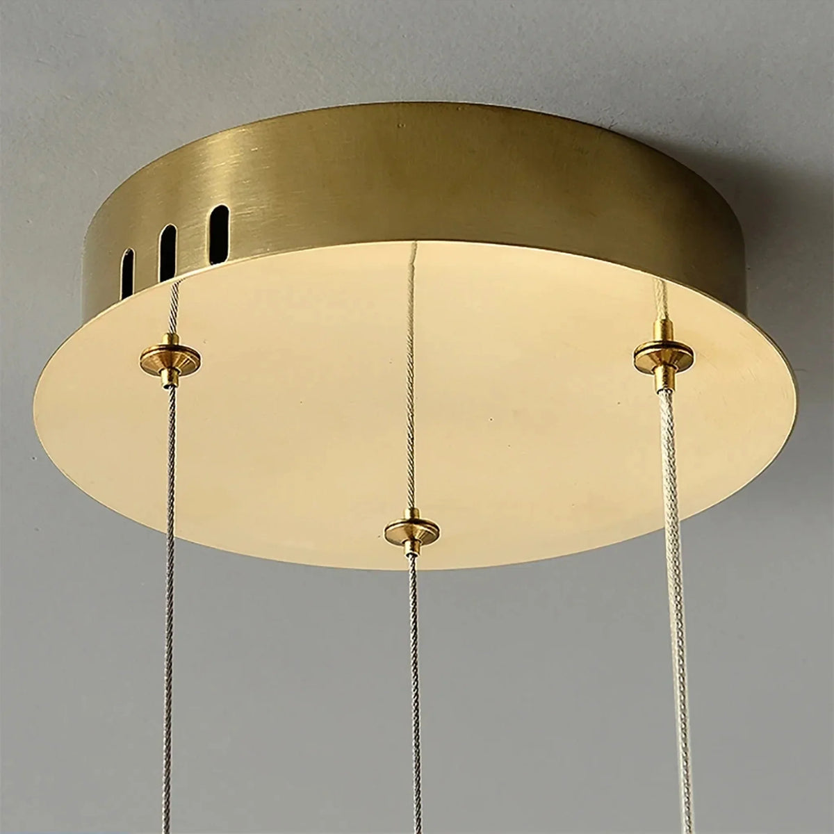 LuxeDrum - Elegant Gylden Kristal Plafondkroneslysekrone