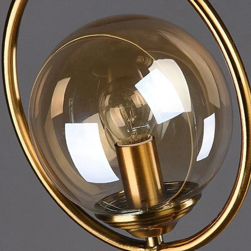 Elegant Glasbordlampe | LuminousElegance
