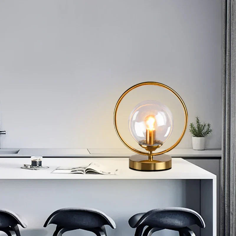 Elegant Glasbordlampe | LuminousElegance