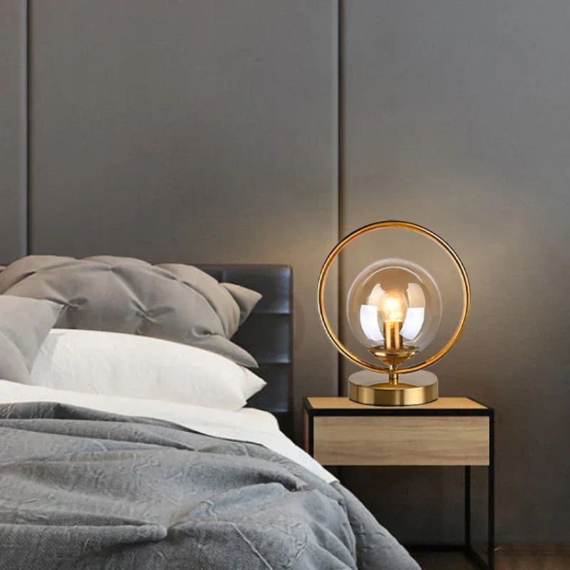 Elegant Glasbordlampe | LuminousElegance