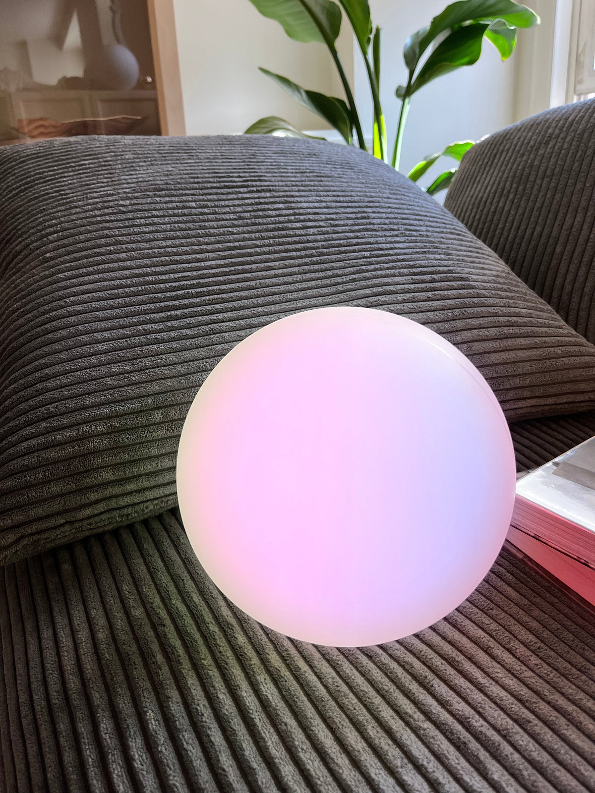 Trådløs LED Bordlampe | GlowSphere