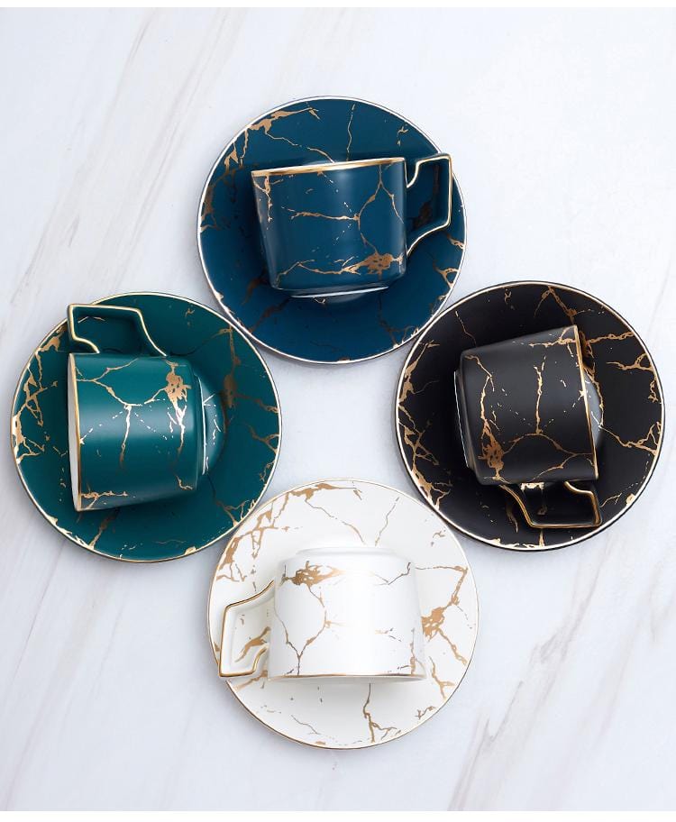 Lightning Teacup Collection – Elegant og Unik | ThunderCup