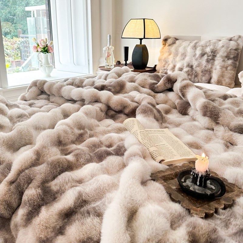 Tie Dye Rabbit Faux-Fur Tæppe – Blødt og Luksuriøst | CozyFur