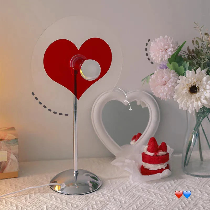 Dekorativ LED Lampe med Hjertebelysning | HeartGlow