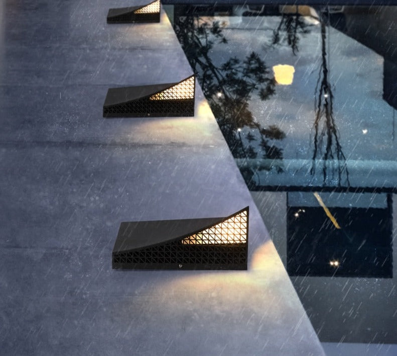 Moderne Solarlampe med Smart Sensor | LuxeGlow-4
