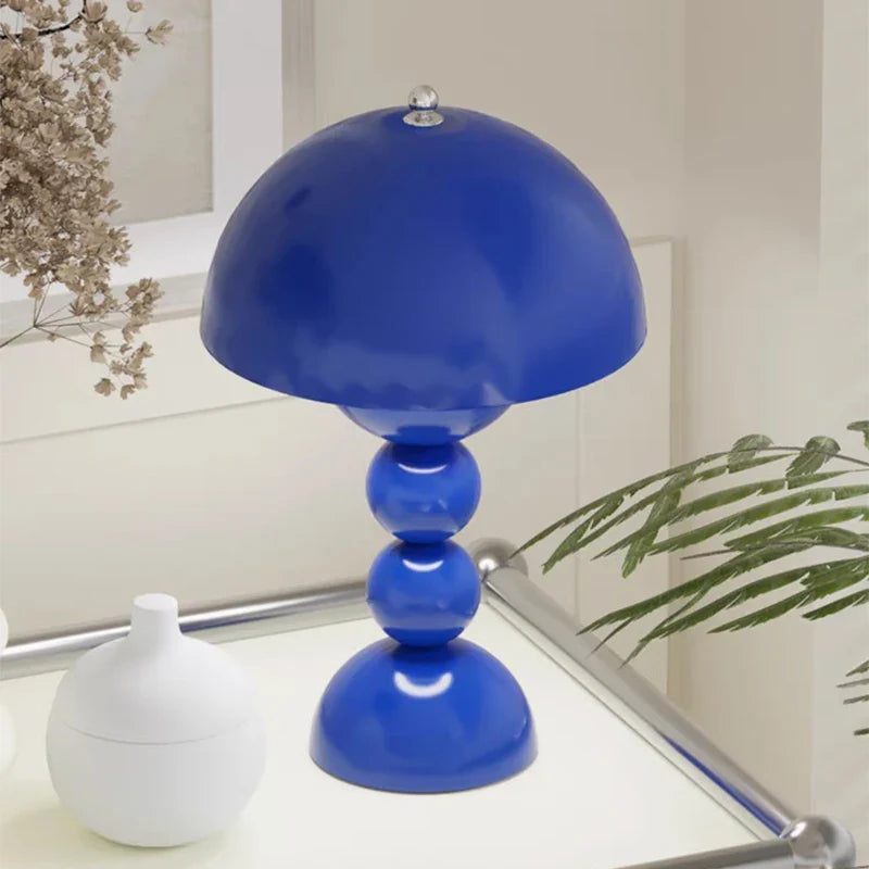 Dæmpbar LED Bordlampe med Blomsterknapdesign | BloomLight