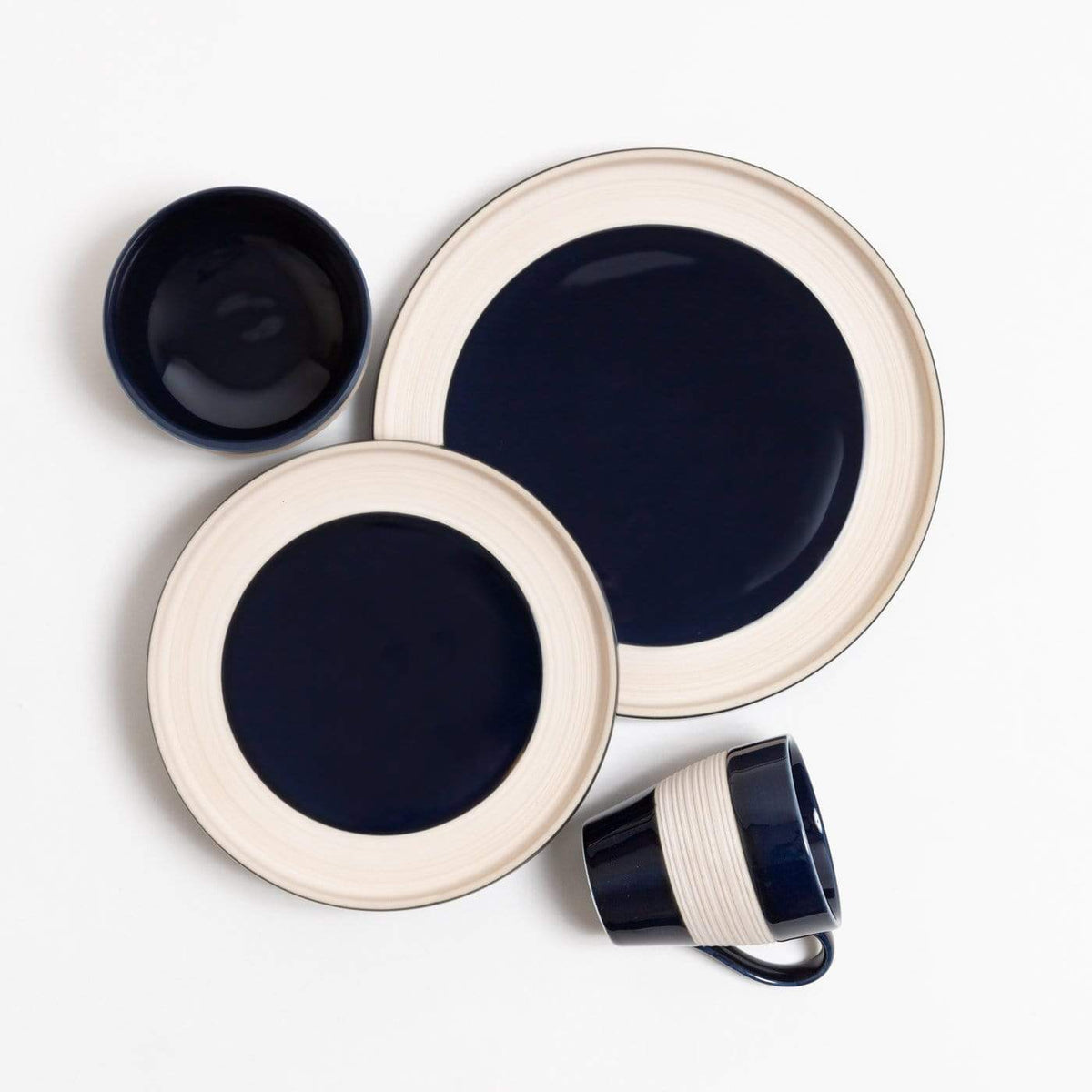 Feld Middagssæt – Holdbart og Elegant | PorcelainFeld