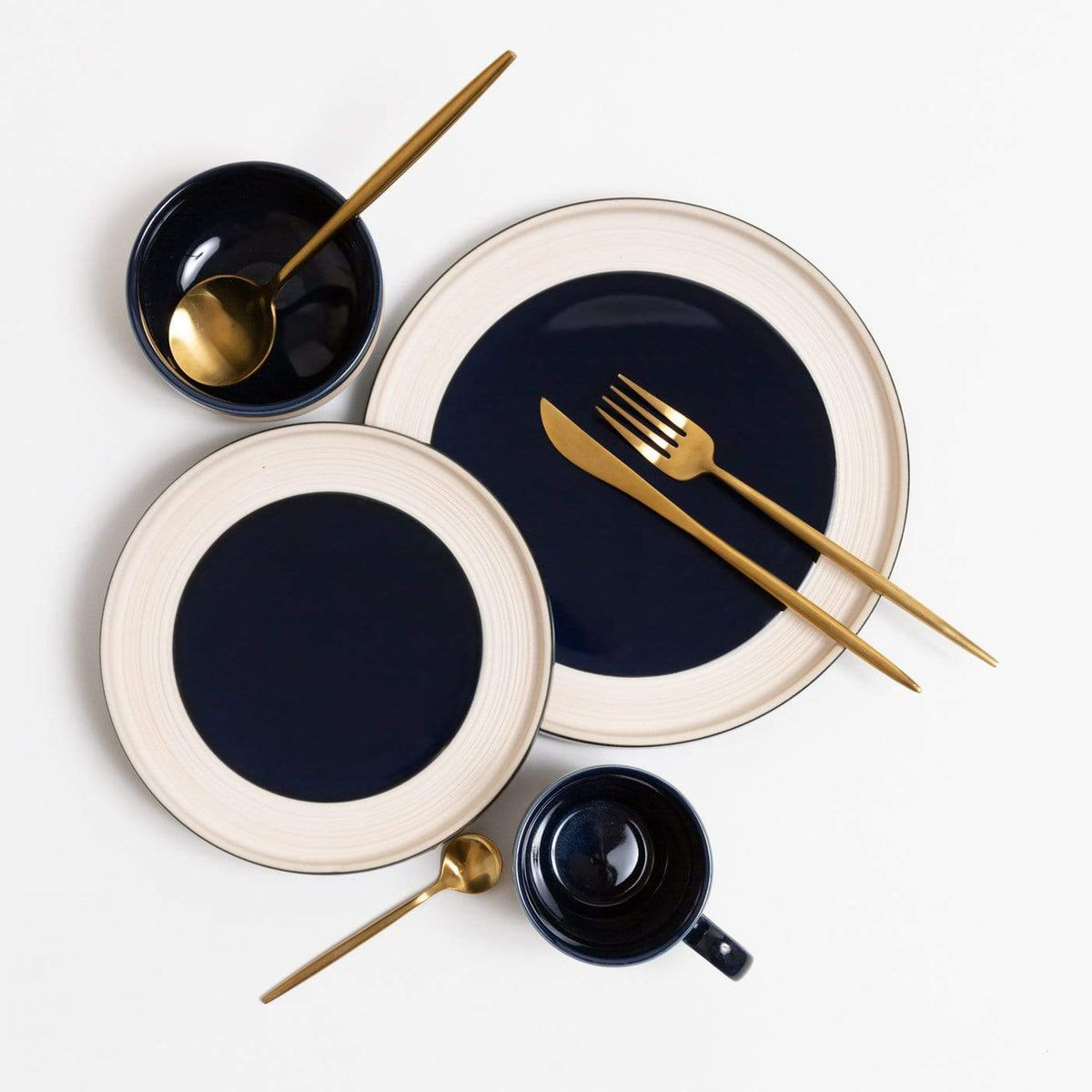 Feld Middagssæt – Holdbart og Elegant | PorcelainFeld