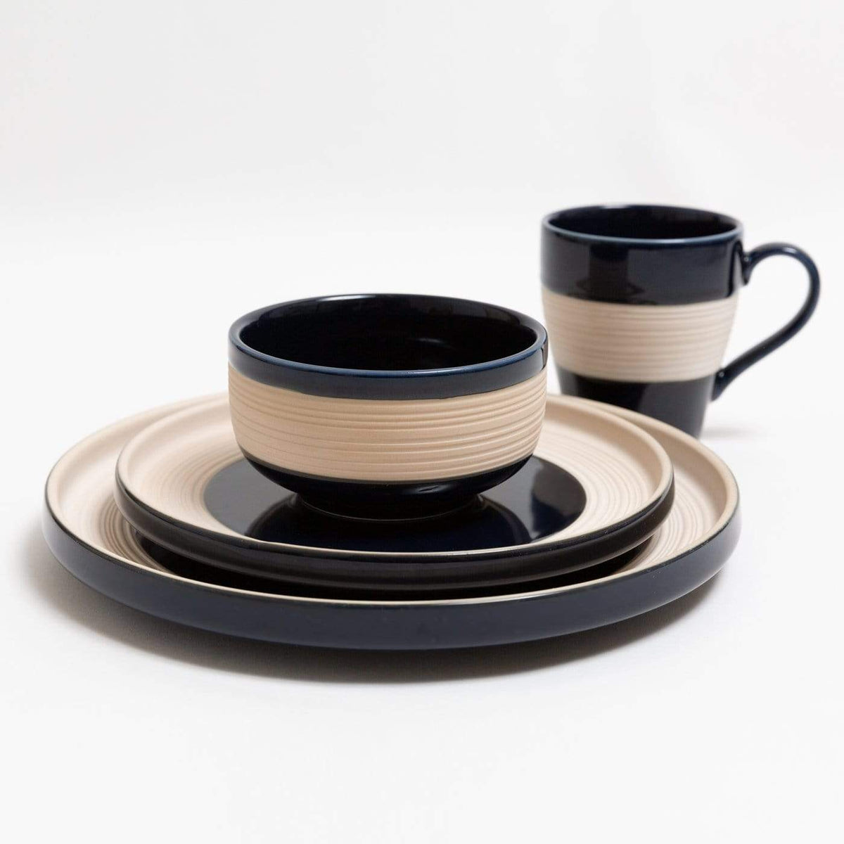 Feld Middagssæt – Holdbart og Elegant | PorcelainFeld