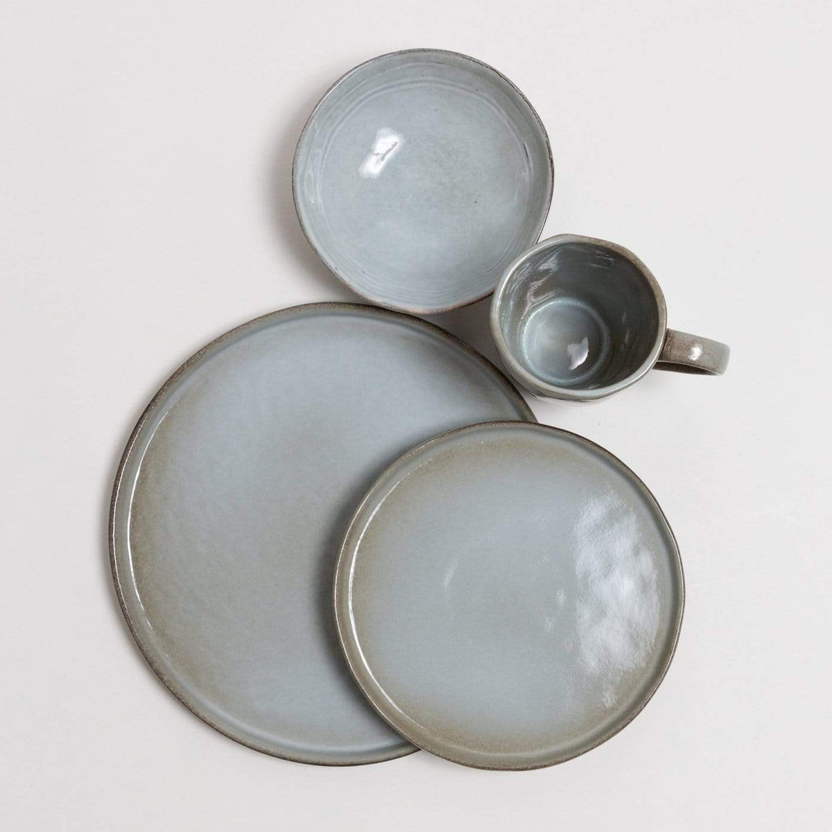 Quartz Middagssæt – Robust og Elegant | QuartzEssence