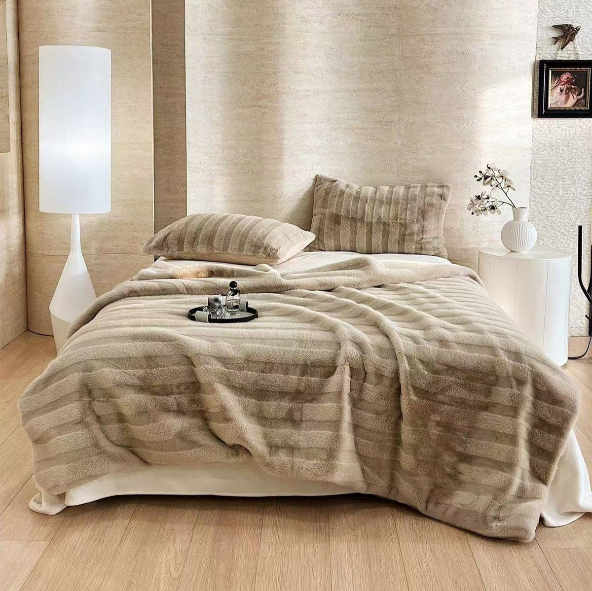 VelvetFur Plys Stribet Pels Plaid