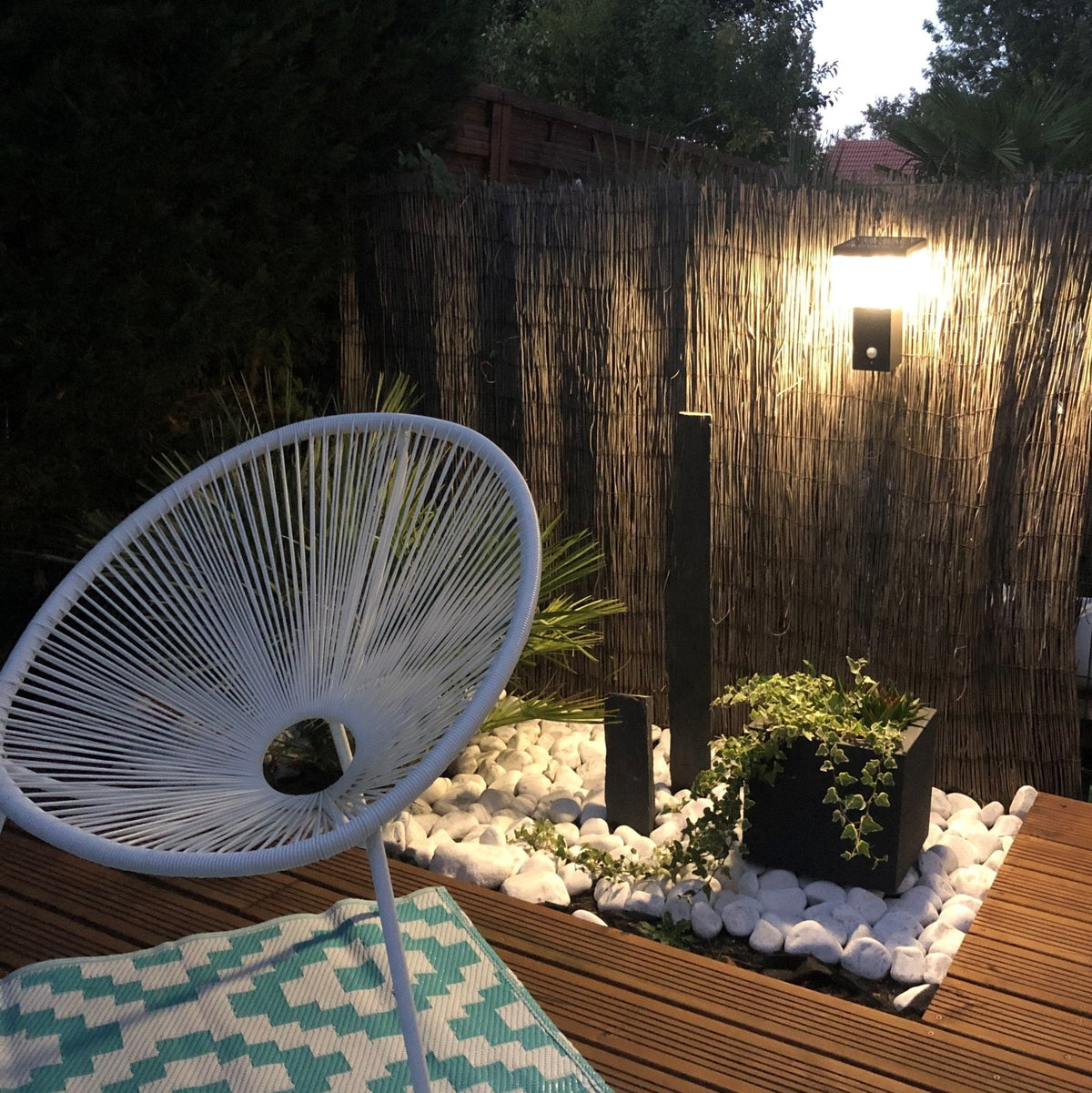 Solarlampe til Væg i Rustfrit Stål med Bevægelsessensor og 600 Lumen Lysstyrke-5