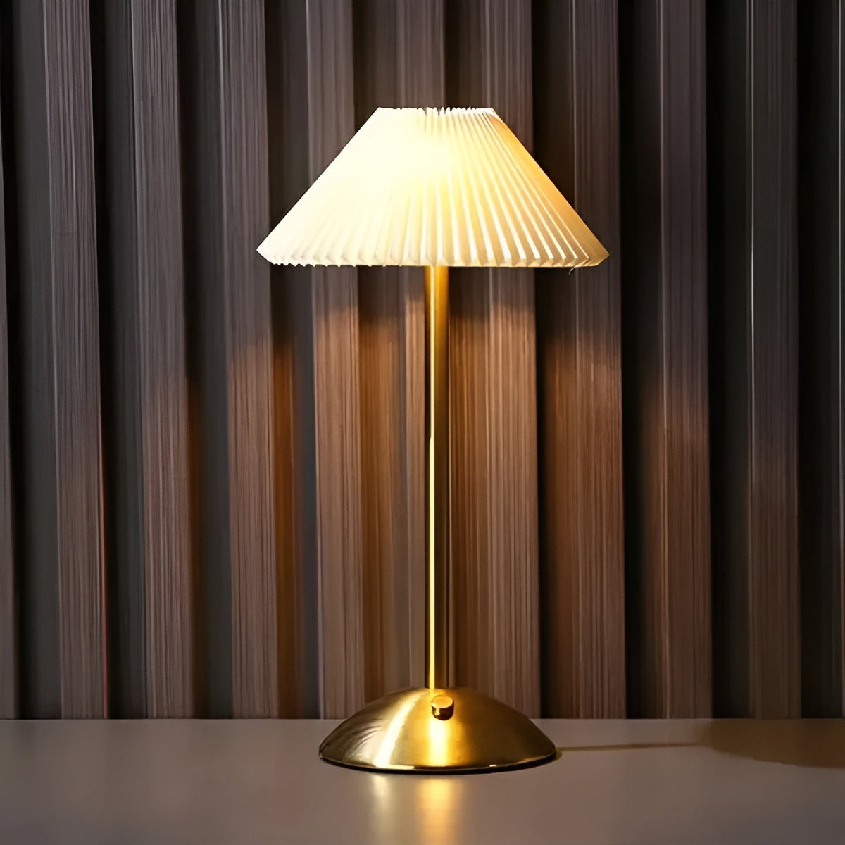 Trådløs & Elegant Bordlampe | AuraLite