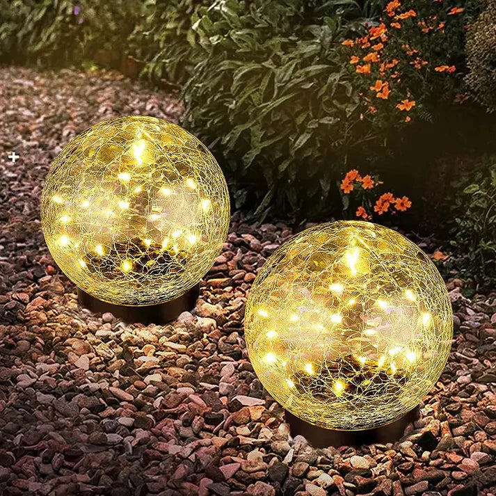 Luksuriøs & Moderne Rund Havelampe | SolarSphere