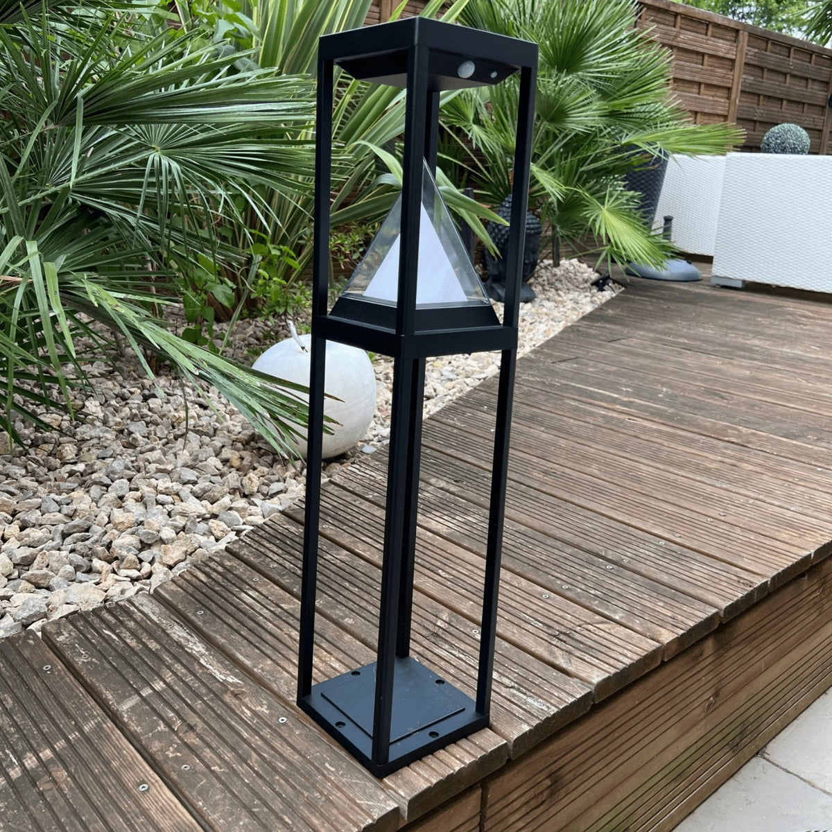 Solarlampe med Bevægelsessensor og 600 Lumen Lysstyrke til Udendørsbrug-6