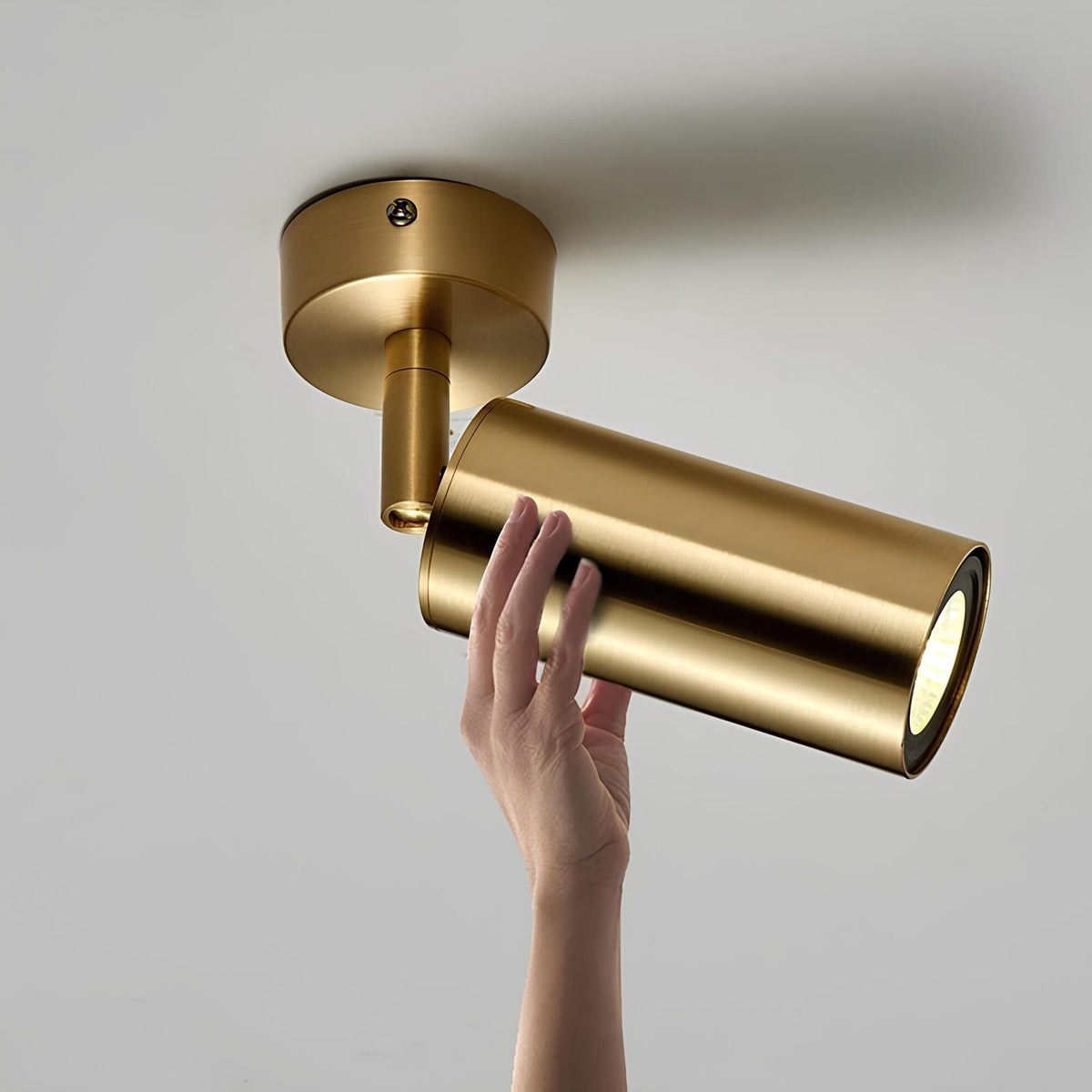 Sofistikeret Hængende Loftlampe | GoldenGlow