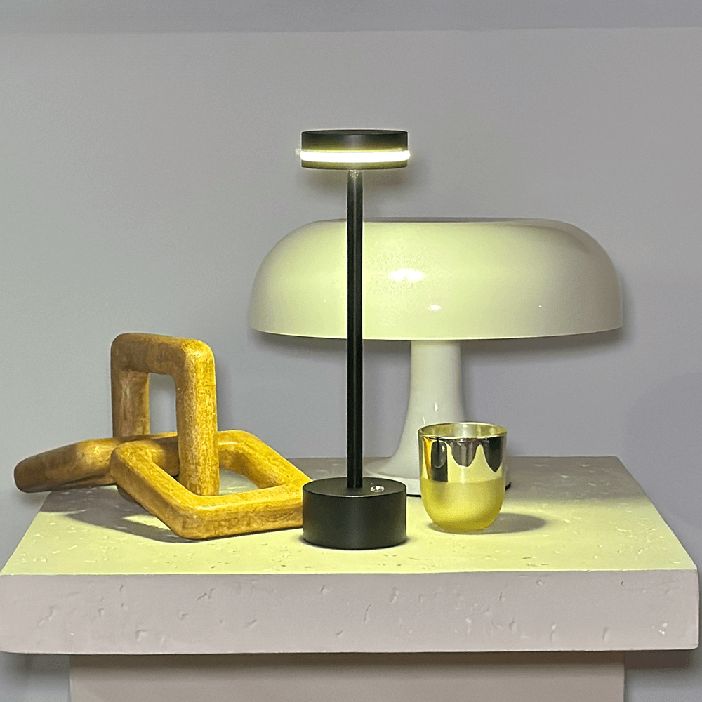 Draadloze Tafellamp – Minimalistisch en Functioneel Design | GlowLite