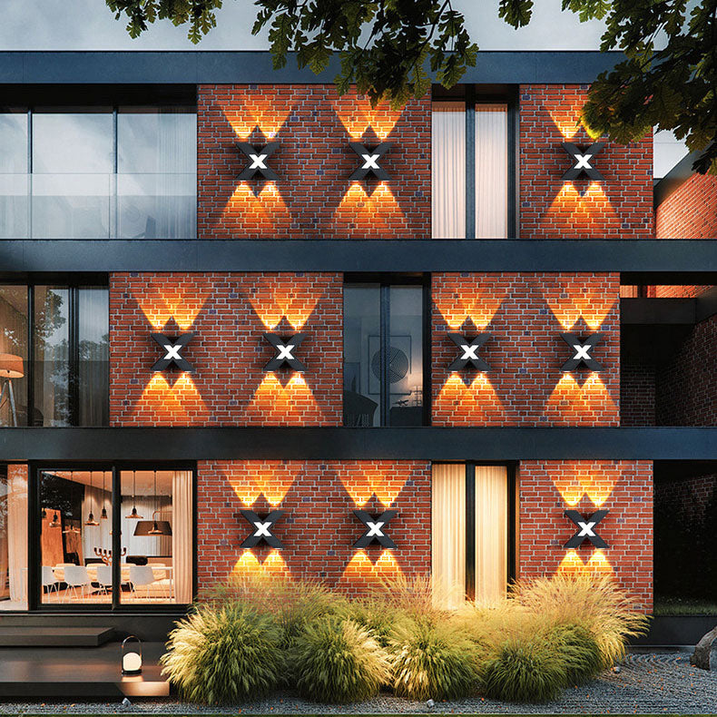 Vandtæt X-Formet Væglampe Udendørs | LuxeLight-3