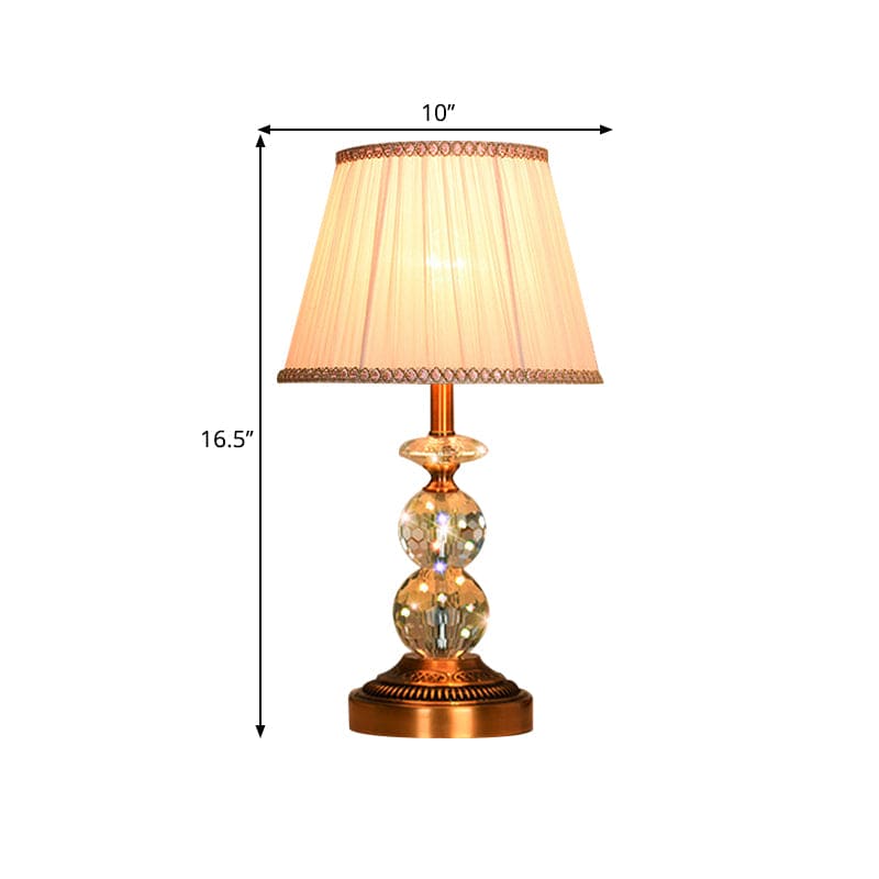 Bordlampe med Taperet Form og Facetslebne Krystalkugler | CrystalGlow