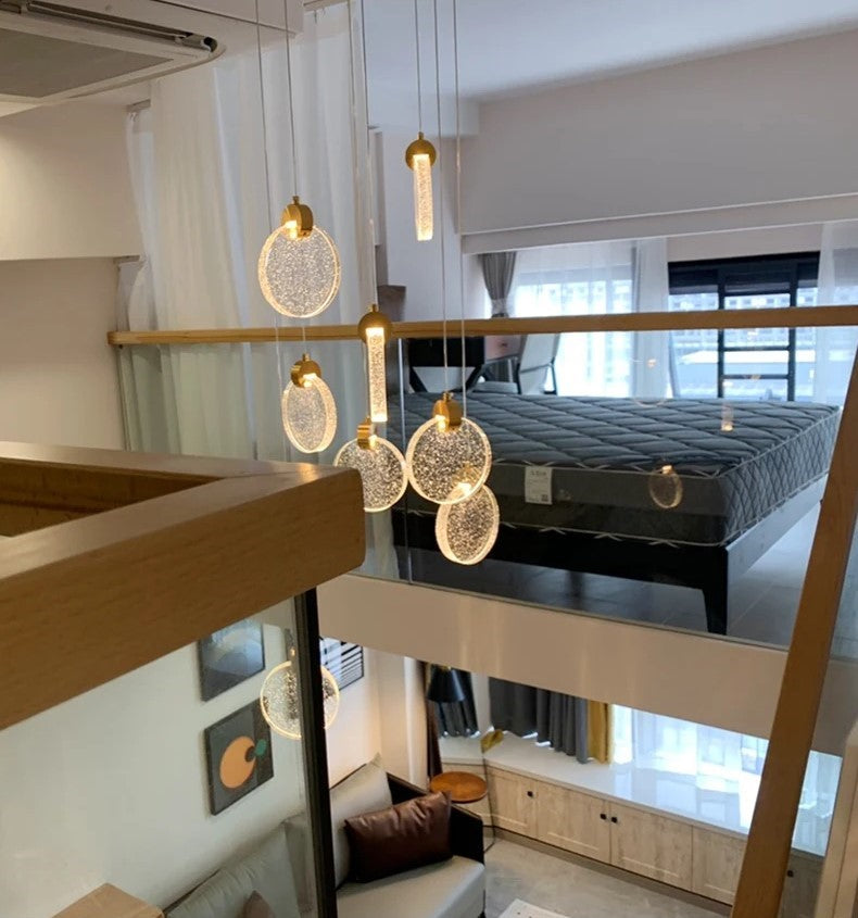 GuldStråler – Elegant Loftslampe