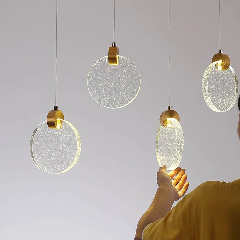 GuldStråler – Elegant Loftslampe