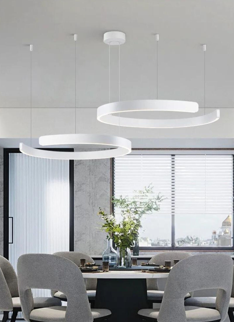 NordLys – Rund LED Lysekrone til Stuen