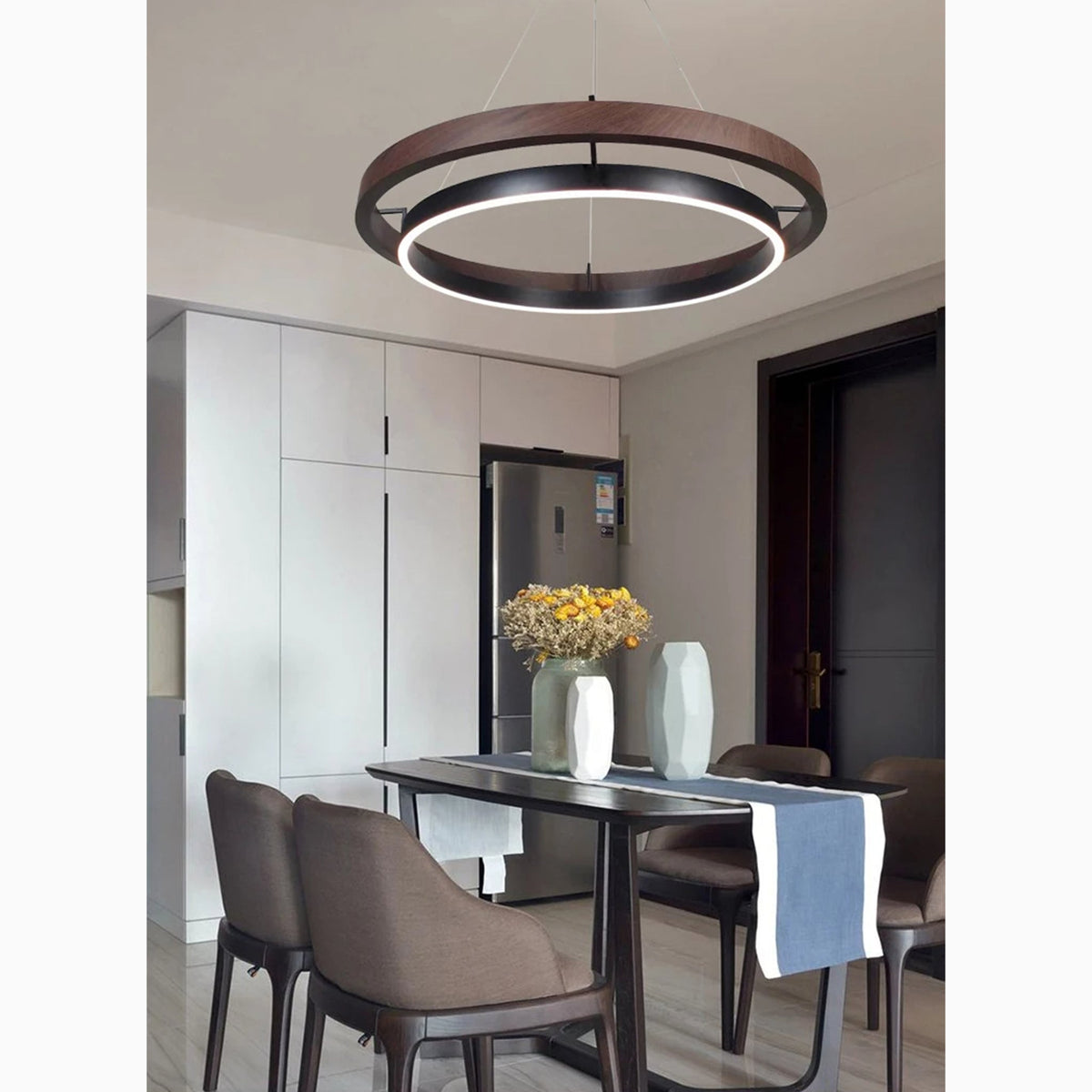 Stilfuld Aluminium Designlampe
