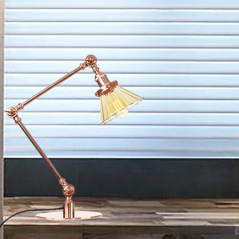 Kegleformet Klar Glas Bordlampe | Elegabel