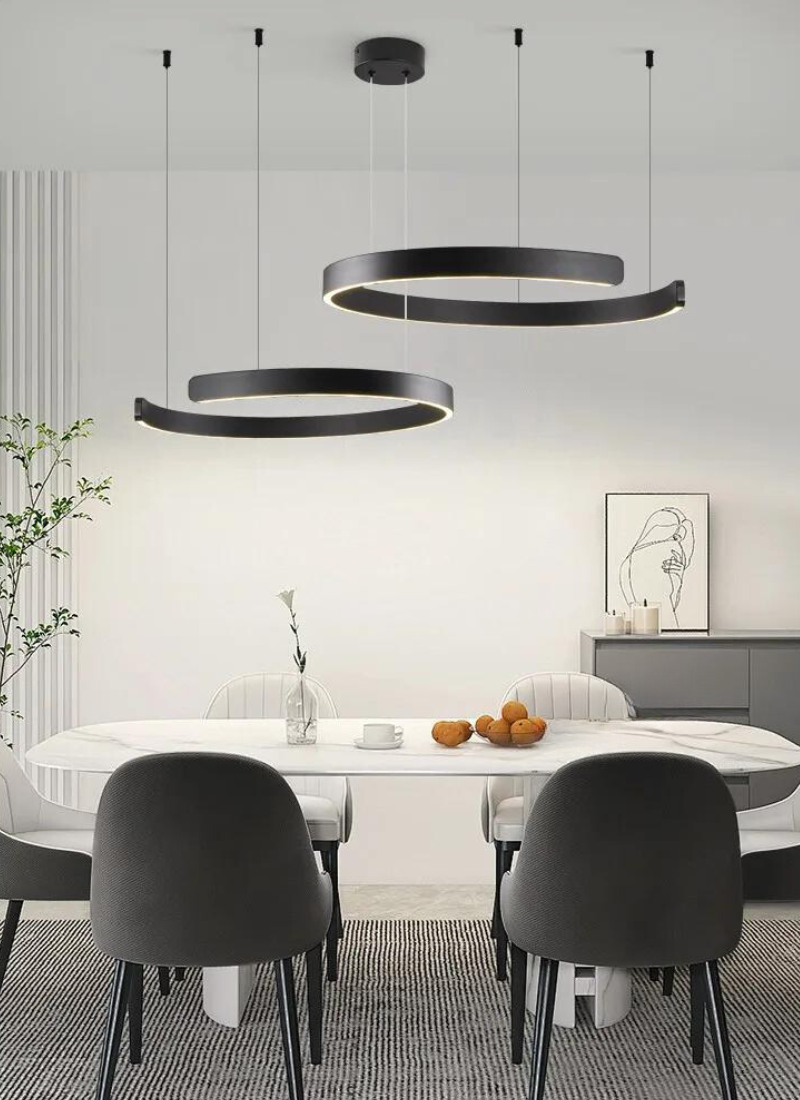 NordLys – Rund LED Lysekrone til Stuen
