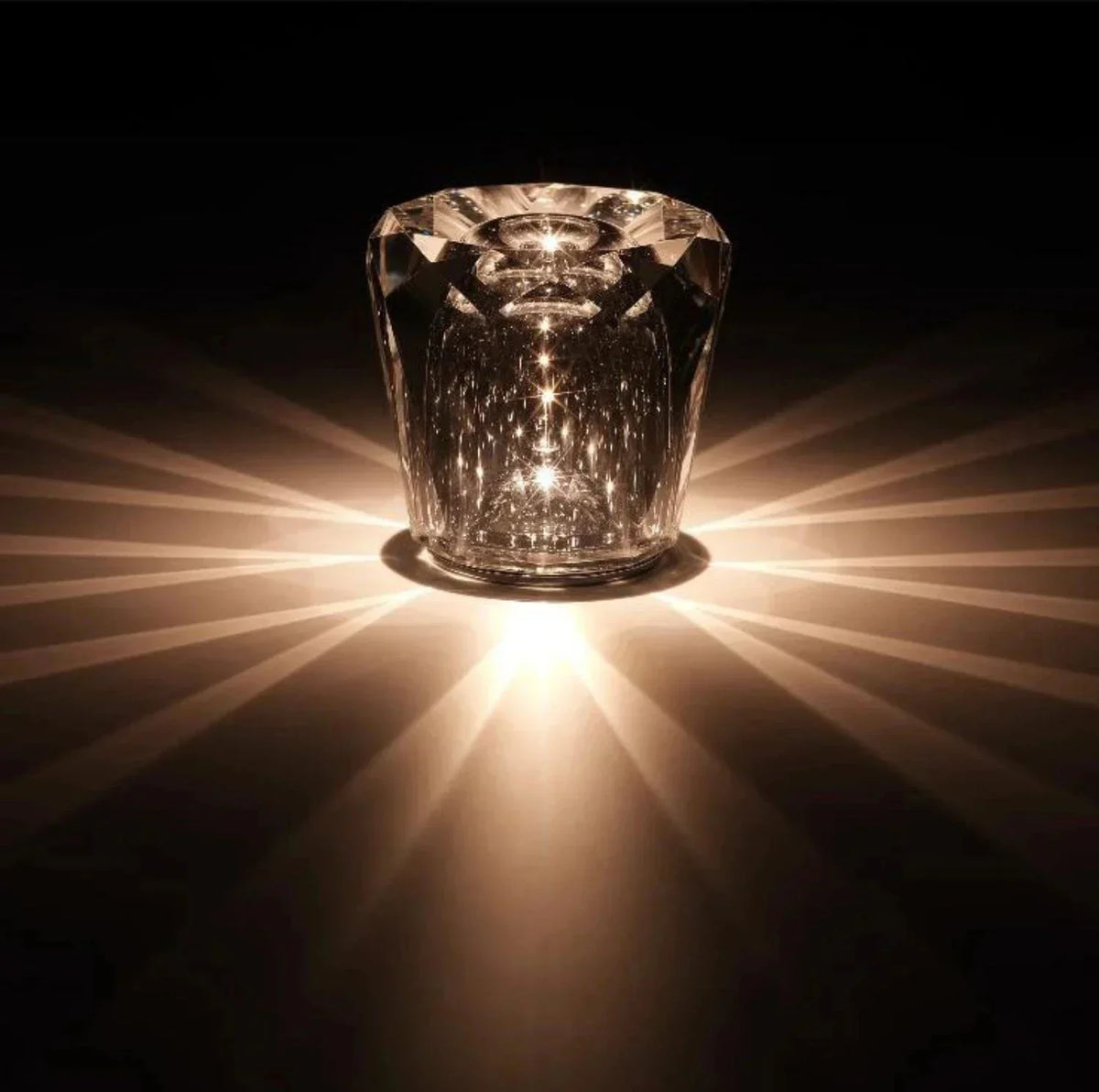Eksklusiv Bordlampe | CrystalLuxe