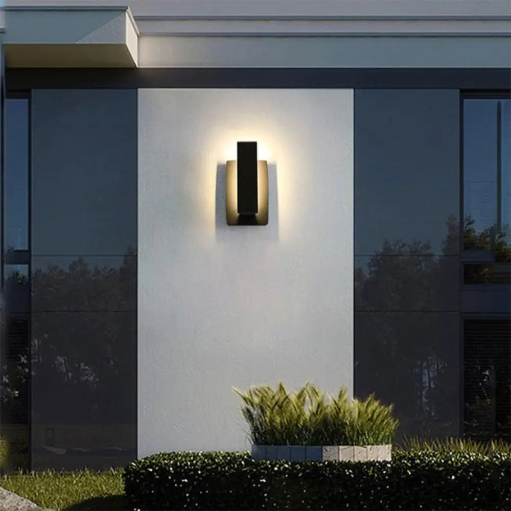 Udendørs Væglampe i Vejrbestandigt Design | LuxeLight-5